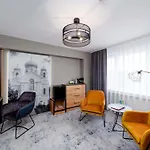 Mercure Centrum Hotel 3*