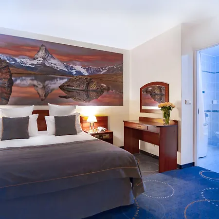 Mercure Centrum Hotel 3*