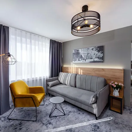 فندق Mercure Centrum تشينستوخوفا