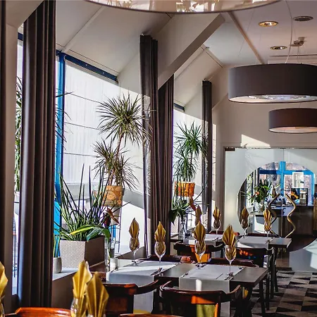 Mercure Centrum 3* Čenstochová