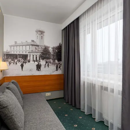 Mercure Centrum Hotel 3*