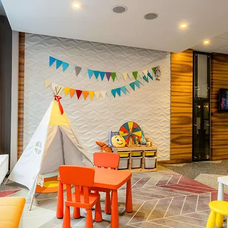Mercure Centrum Hotel 3*