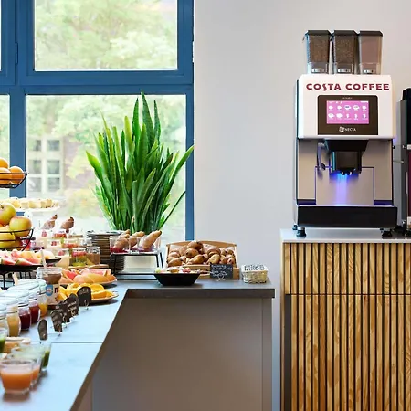 Mercure Centrum Hotel 3*