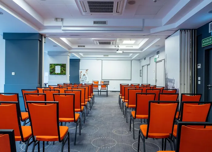 Mercure Centrum Hotel 3*