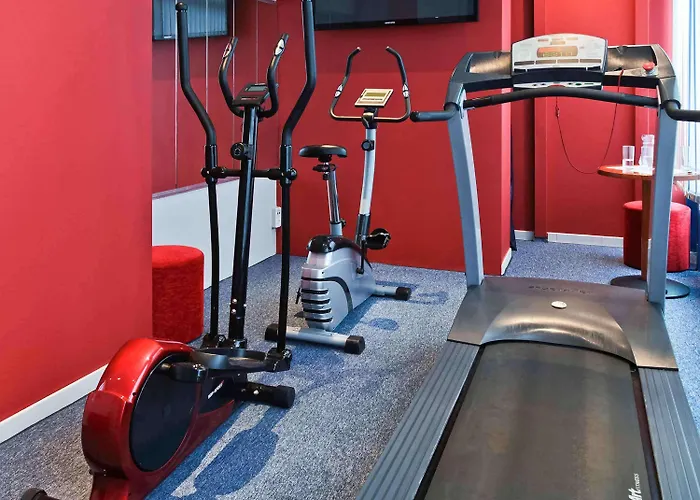 メルキュール チェンストホーバ セントラム 3*