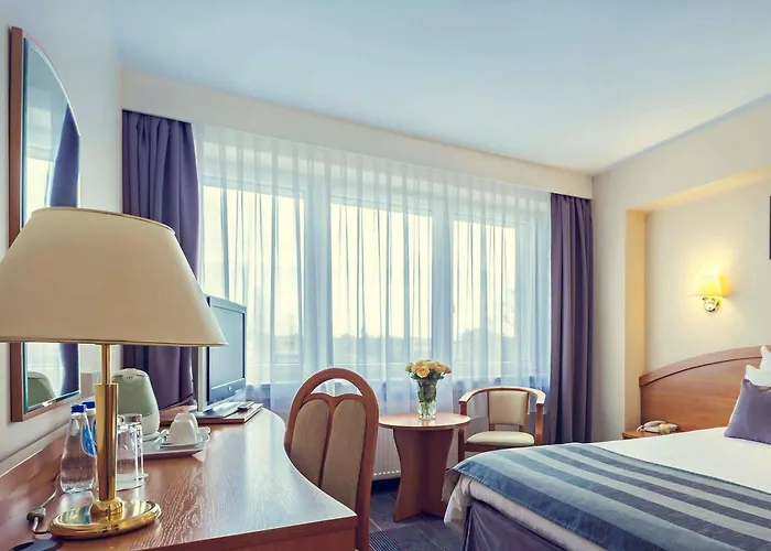 Mercure Centrum Hotel 3*