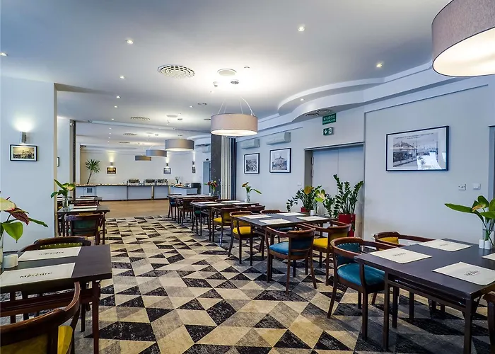 Mercure Centrum Hotel 3*